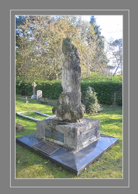 01 11 12_7793_edited-1.jpg - FOSSILISED TREE - GRAVE OF ALFRED RUSSELL WALLACE - BROADSTONE CEMETERY, DORSET